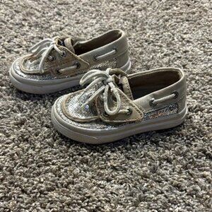 Sperry Kids Glittery Silver Sneakers